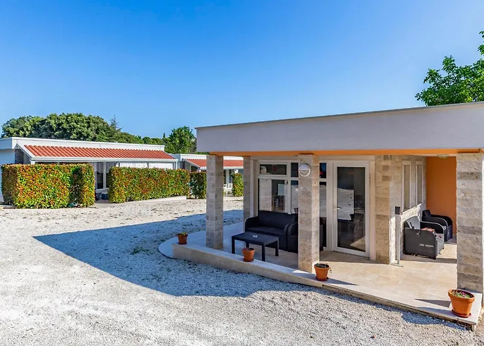 Vakantiehuis Mobile Luxury Premium-4 By Interhome Pula