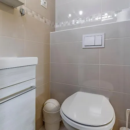 Mobile Luxury Premium-4 By Interhome Pula